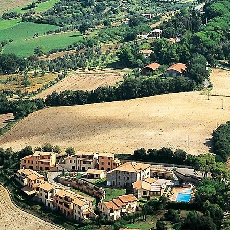 Villaggio Residence La Pieve Di Помая Экстерьер фото