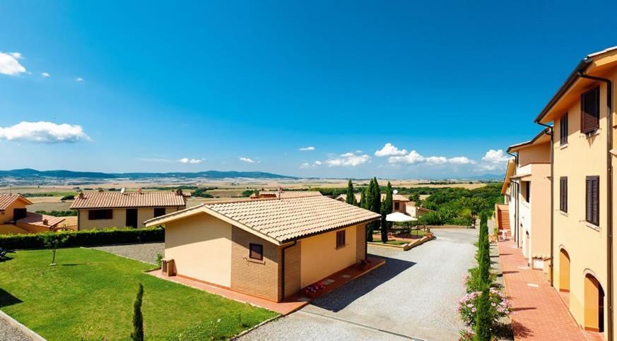 Villaggio Residence La Pieve Di Помая Номер фото